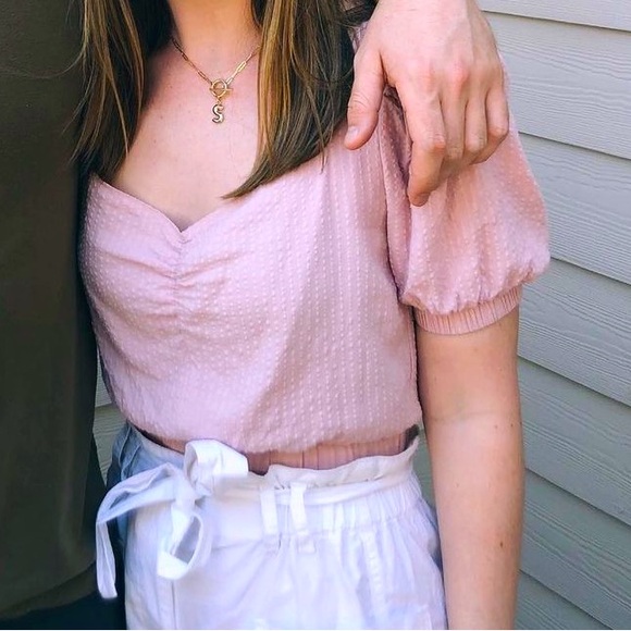 Astr Pink Puff Sleeve Crop Top - Picture 1 of 3